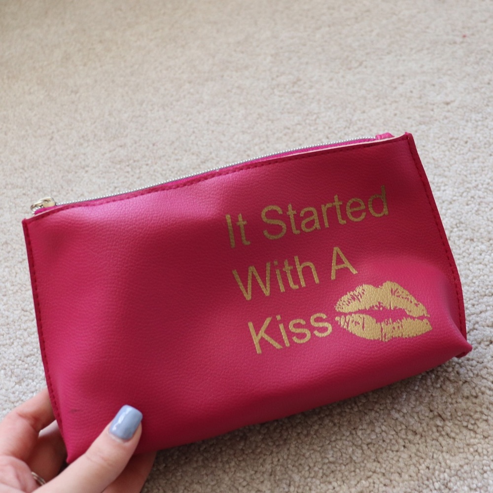 Makeup bag
